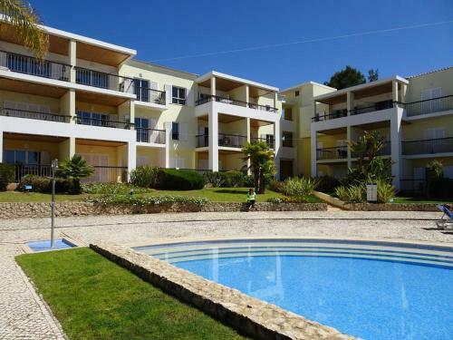 One Bedroom Apartment With Stunning Views