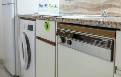 Apartamento B57 - Marachique 2 Bed Flat