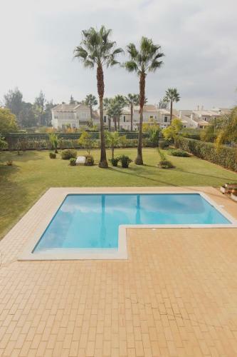 Villa Browns I