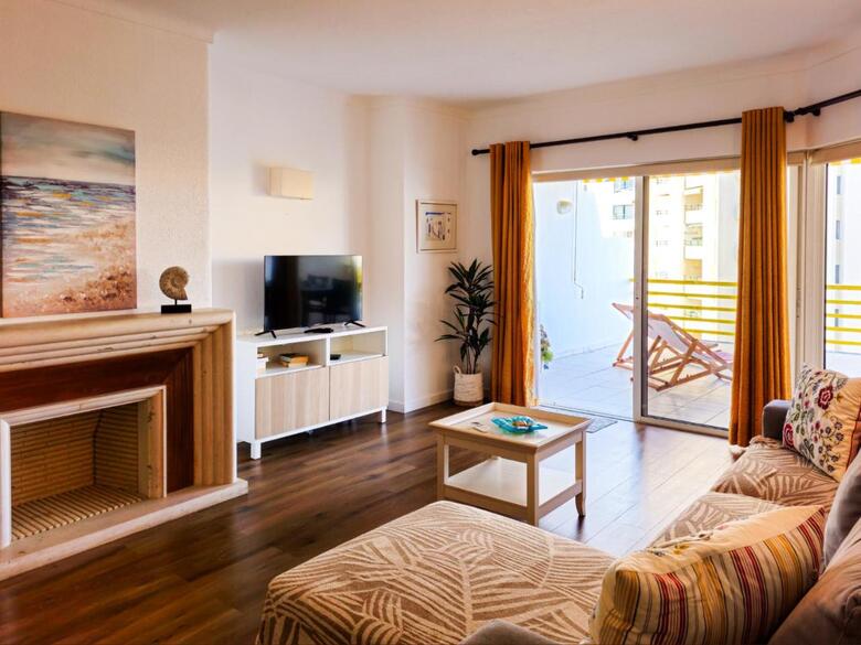 Flh Vilamoura Sunny Apartment With Pool