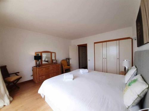 Sv27 Gorgeous Two Bedrooms Apartment