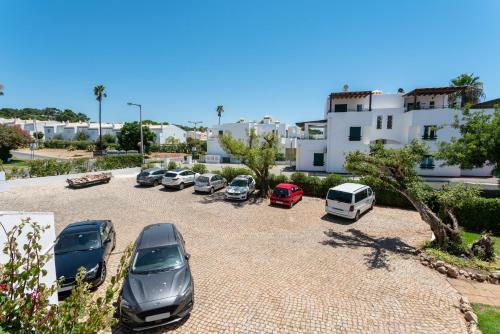 Apartamento Adorable Blazing Flat - Pool & Garage
