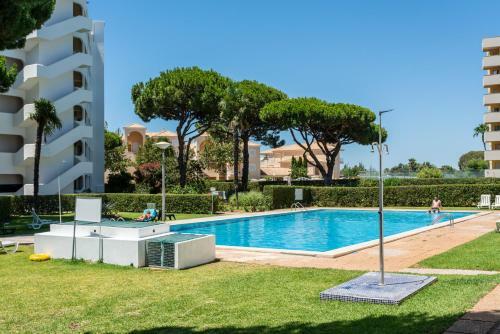 Apartamento Adorable Blazing Flat - Pool & Garage