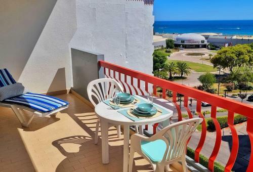 Apartamento Tivoli Apt8 With Pool&garage