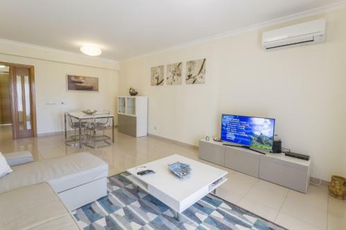 Apartamento Millennium Plaza