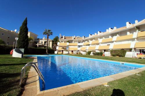 Apartamento Vilamourasul Poolside View By Sapvillas