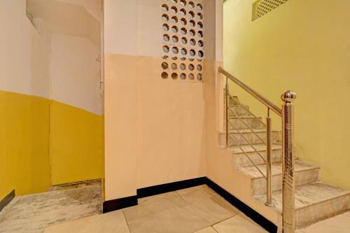 Oyo 87709 Shree Hotel Ashirwad