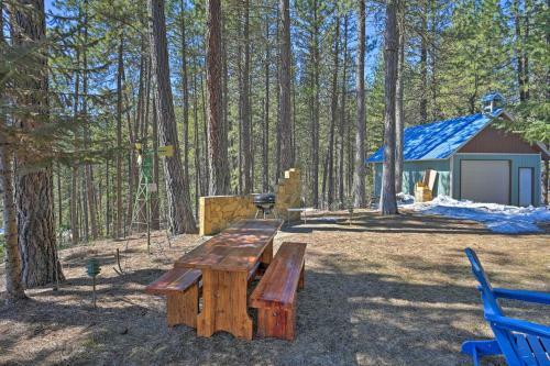 Secluded Garden Valley Cabin With Deck And Views!