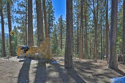Secluded Garden Valley Cabin With Deck And Views!