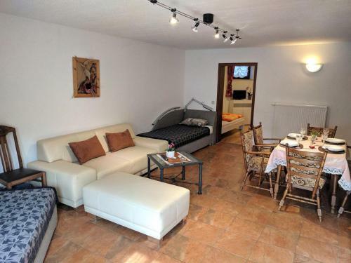 Apartamento Ferienwohnung Und Pension Grimma