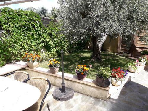 Apartamento Sous L'olivier
