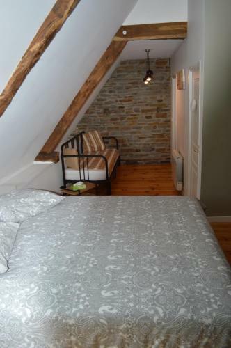 G�te De L'hotel Mahey
