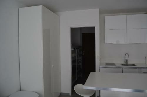 Apartamento Joli Studio Expos� Sud Avec Terrasse