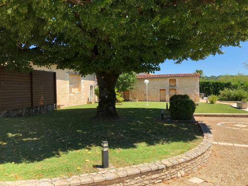 Hostal L'�clat