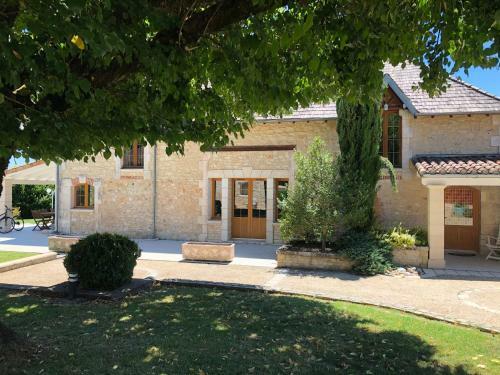 Hostal L'�clat