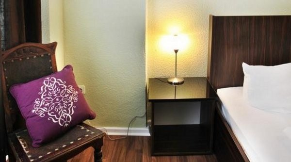 Hotel Overnight