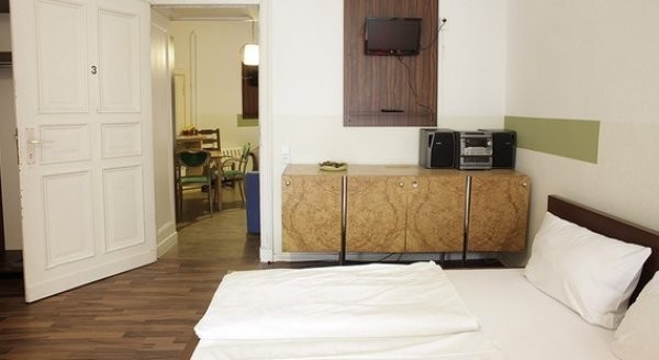 Hotel Overnight
