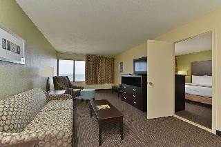 Hotel Surfside Oceanfront Inn & Suites