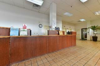 Hotel Surfside Oceanfront Inn & Suites
