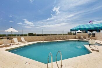 Hotel Surfside Oceanfront Inn & Suites