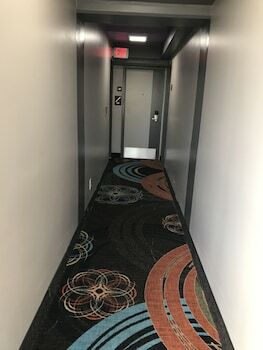 Hotel Surfside Oceanfront Inn & Suites
