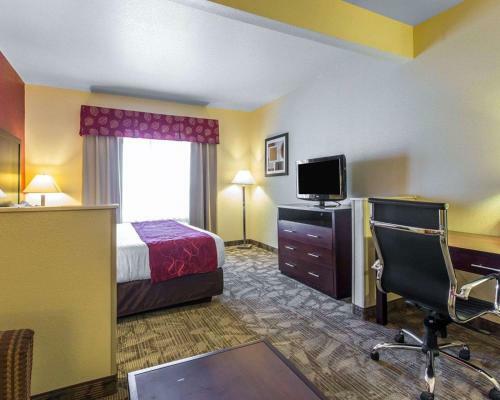 Hotel Comfort Suites Palm Desert