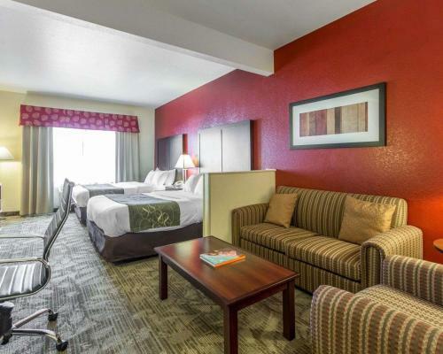 Hotel Comfort Suites Palm Desert