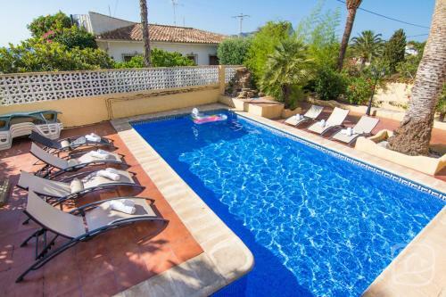 Abahana Villa Manuela