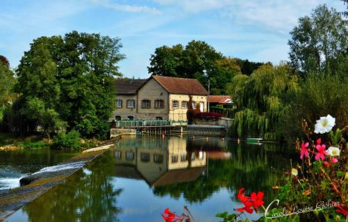 Moulin De Chappes