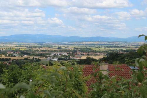"les Monnats" Gite 8 Personnes � La Campagne