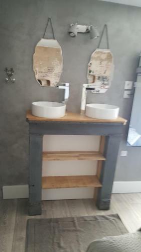 Hostal La Cadole De Chardonnay
