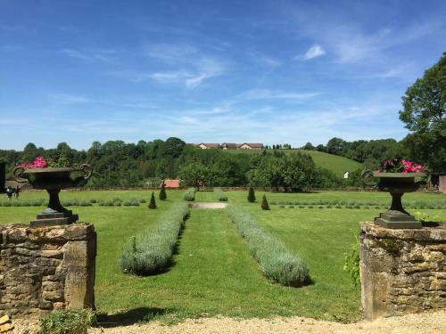 Bed & Breakfast La Maison Des P�res