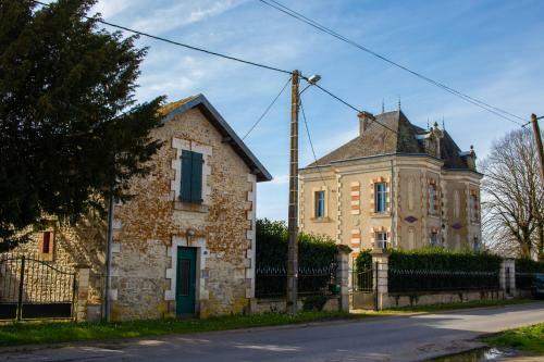 3 Quartier de La Gare Charroux (Gite)