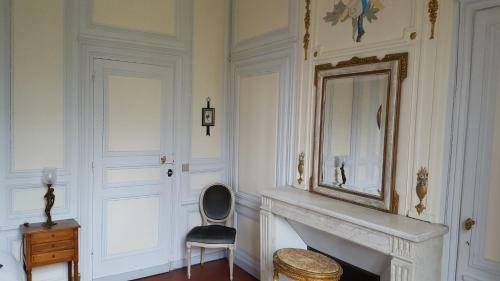 Hostal Ch�teau Rouillon D'allest