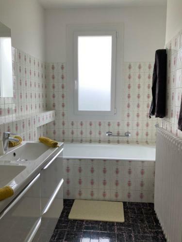 Agr�able Maison En Centre Ville
