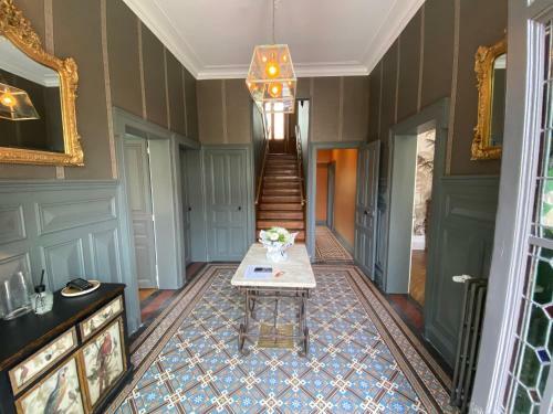 Hostal Maison Blanche Chartres - Maison D'h�tes 5 �toiles