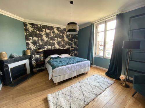 Hostal Maison Blanche Chartres - Maison D'h�tes 5 �toiles