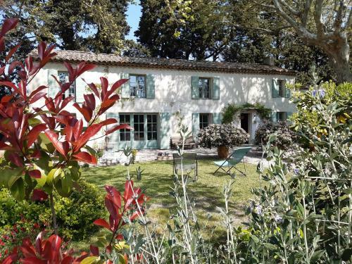 Chambre D'h�tes Dans Mas Pr�s D'avignon