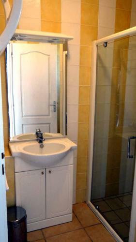 Bed & Breakfast Alaguyauder La Chambre