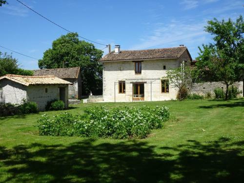 Domaine Du Clos de La Touche Parc Et Piscine