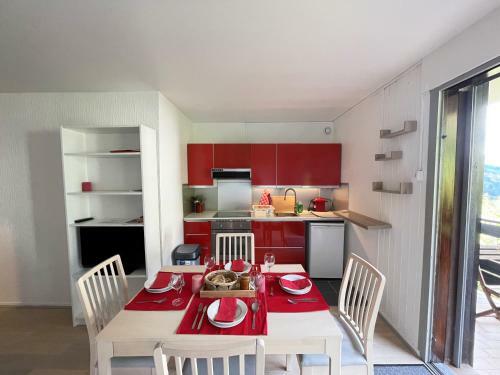 Apartamento 2 Comfortable Studios Of 2-4 Persons Each In Chatel Center
