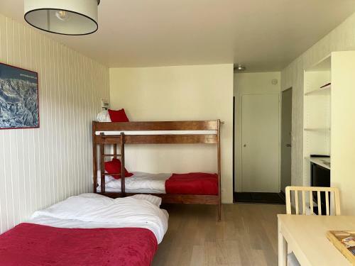Apartamento 2 Comfortable Studios Of 2-4 Persons Each In Chatel Center