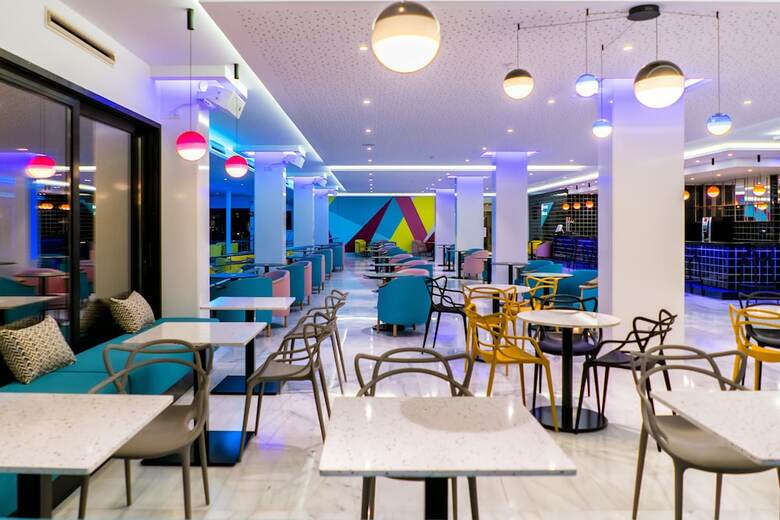 Hotel Spring Bitacora