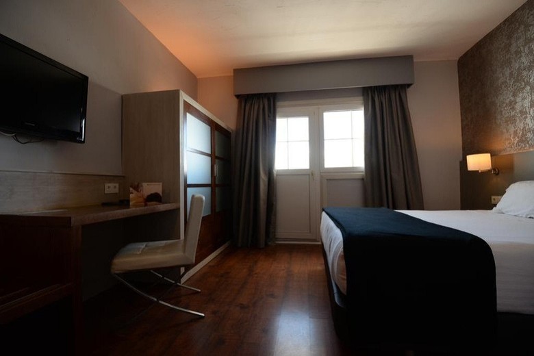 Hg Maribel Hotel