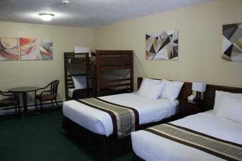 Motel Monashee Lodge