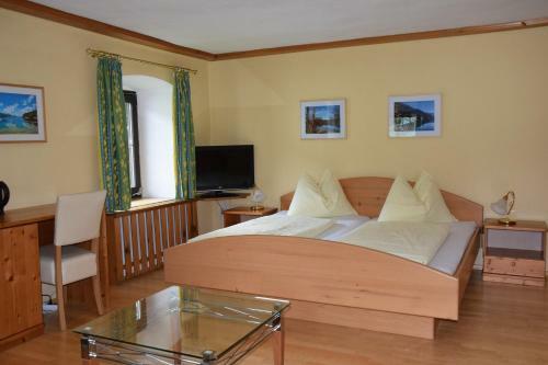 Hostal Pension Hohenau