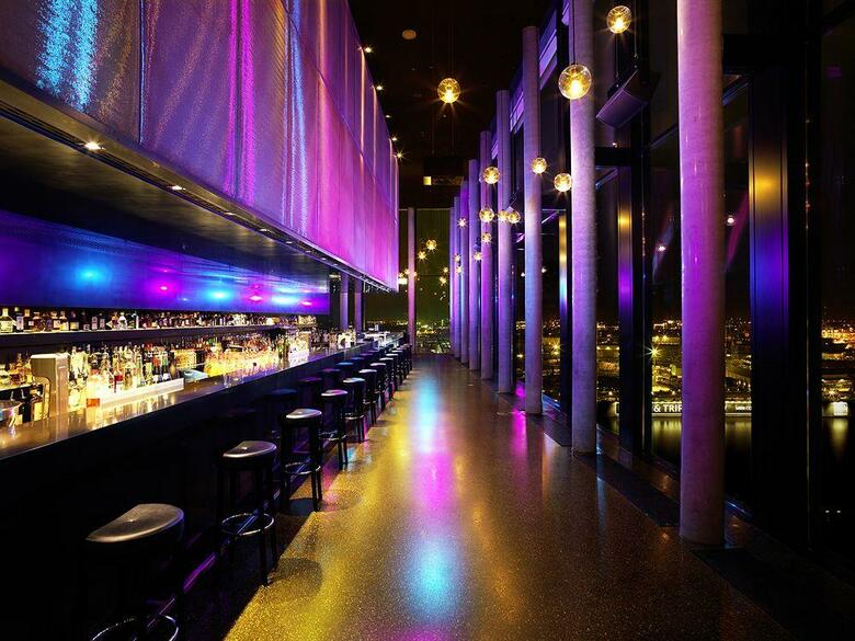 Empire Riverside Hotel