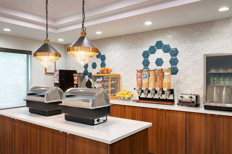 Hotel Mainstay Suites East Edmonton/sherwood Park