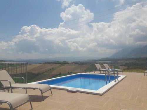 Apartamento Casa Con Vista Holiday Rentals, Honeysuckle