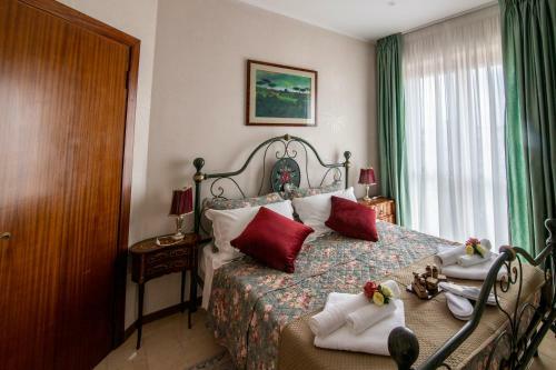Hostal Residenza Le Terrazze Di Gualdo Rent Rooms